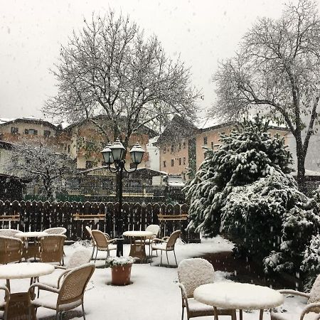 Albergo Garnì Cavento Pinzolo Exterior foto