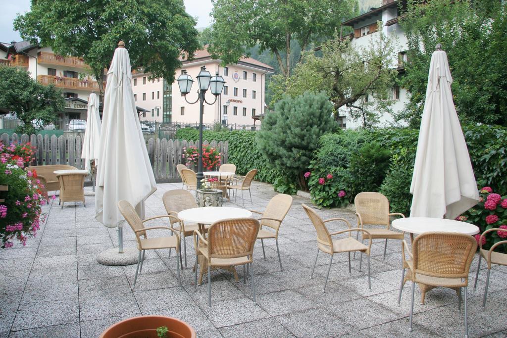 Albergo Garnì Cavento Pinzolo Exterior foto