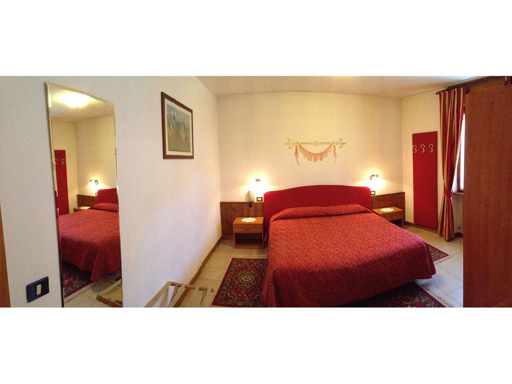 Albergo Garnì Cavento Pinzolo Exterior foto